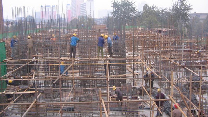建筑施工总承包三级资质代办：流程解析与注意事项
